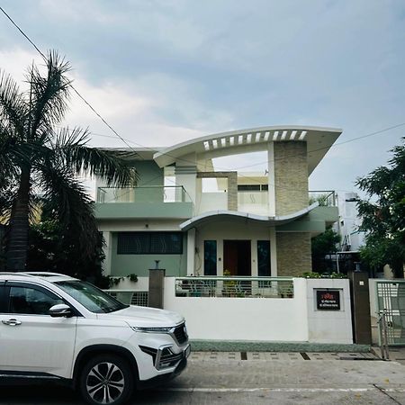 Private & Elegant 3Bhk Villa, Hillside Hideaway, 10 Mins From Mh Bus Stand Аурангабад Екстер'єр фото