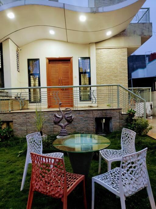 Private & Elegant 3Bhk Villa, Hillside Hideaway, 10 Mins From Mh Bus Stand Аурангабад Екстер'єр фото