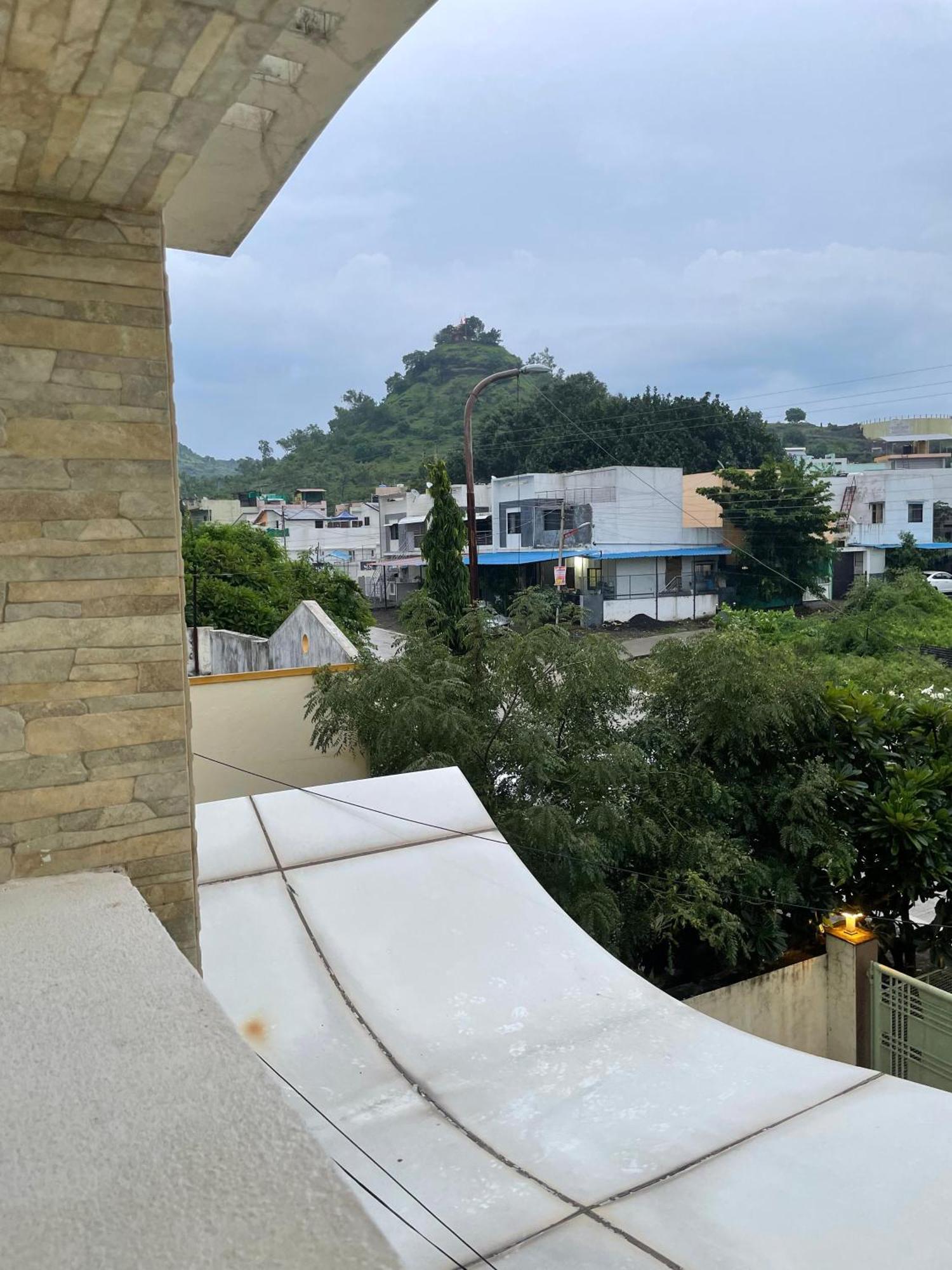 Private & Elegant 3Bhk Villa, Hillside Hideaway, 10 Mins From Mh Bus Stand Аурангабад Екстер'єр фото
